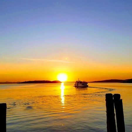 Bellavista La Tua Romantica Vacanza Sul Trasimeno Apartman Castiglione del Lago Kültér fotó