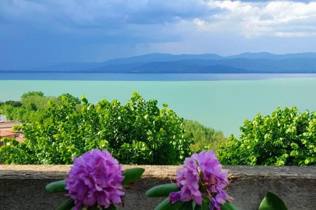 Bellavista La Tua Romantica Vacanza Sul Trasimeno Apartman Castiglione del Lago Kültér fotó