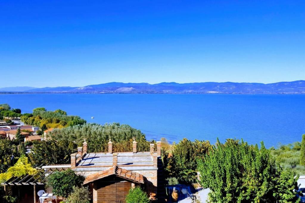 Bellavista La Tua Romantica Vacanza Sul Trasimeno Apartman Castiglione del Lago Kültér fotó